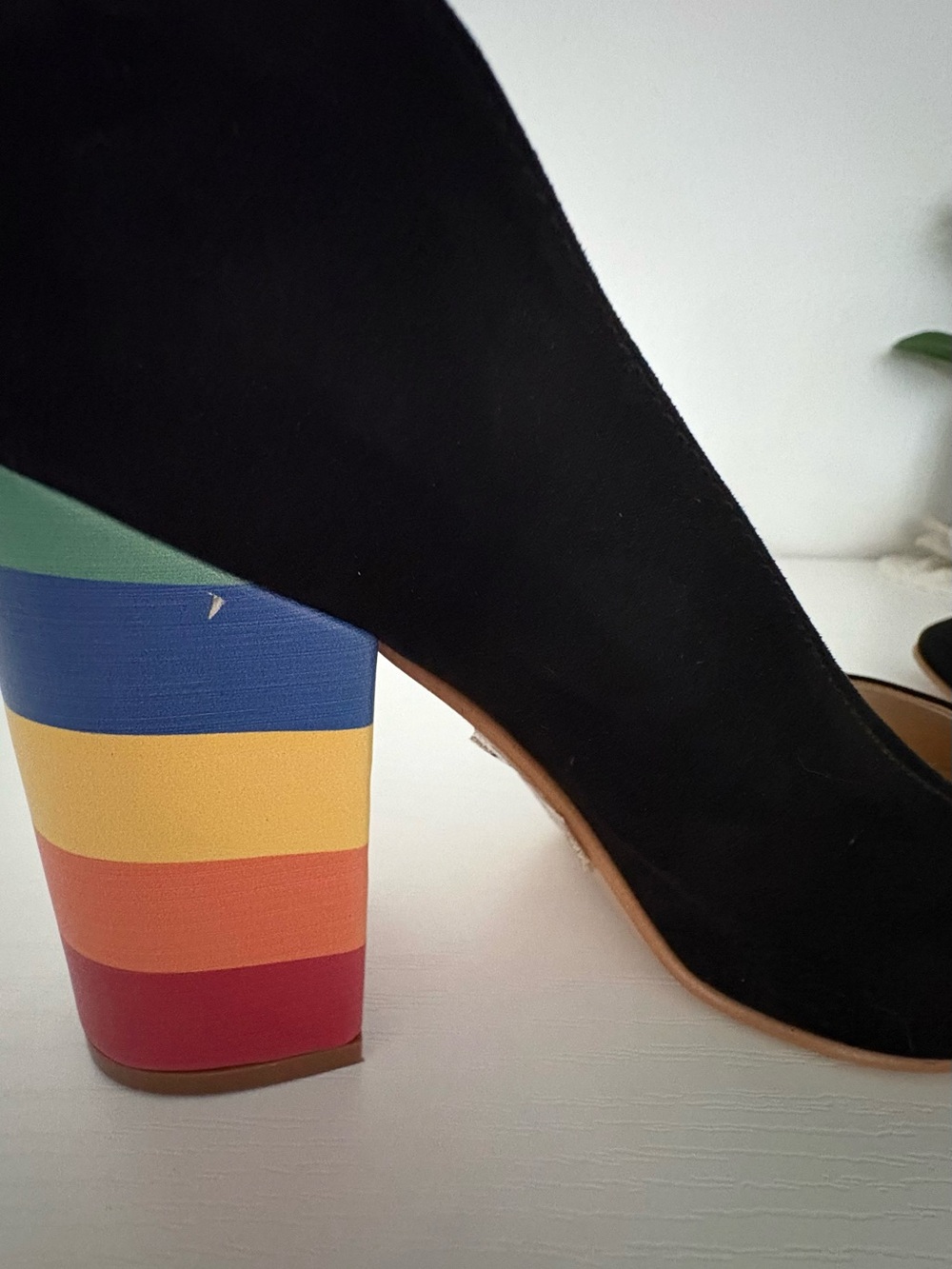 United Colors Of Benetton Black Suede Pumps with Multicolor Block Heel - Picture 8 of 15